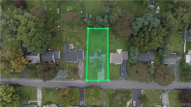 107 East Dauenhauer Street, Manlius, NY 13057