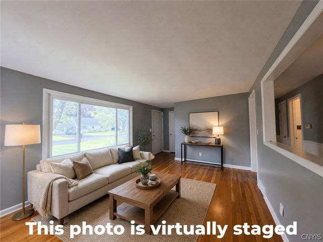 107 East Dauenhauer Street, Manlius, NY 13057