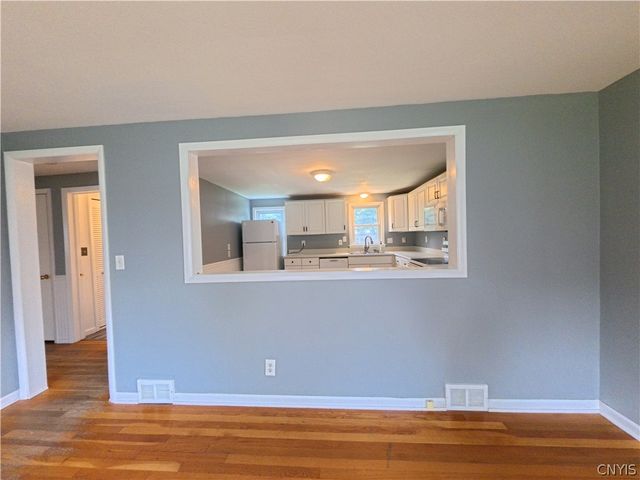 107 East Dauenhauer Street, Manlius, NY 13057