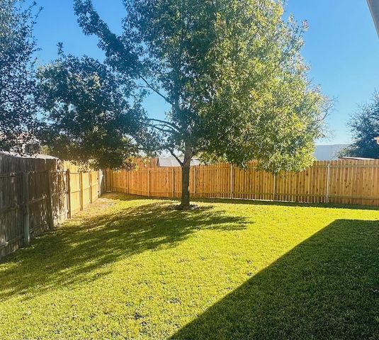 2248 Fernspring DR, Round Rock, TX 78665