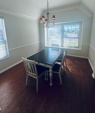 2248 Fernspring DR, Round Rock, TX 78665