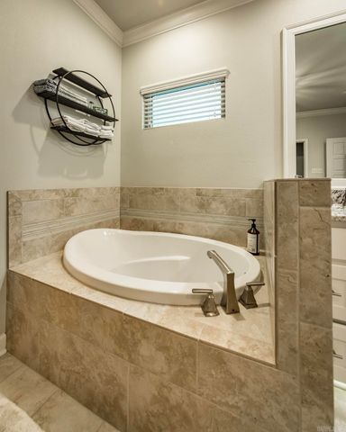 219 Miramar Blvd, Little Rock, AR 72223