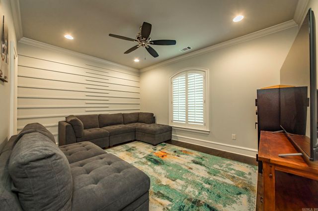 219 Miramar Blvd, Little Rock, AR 72223