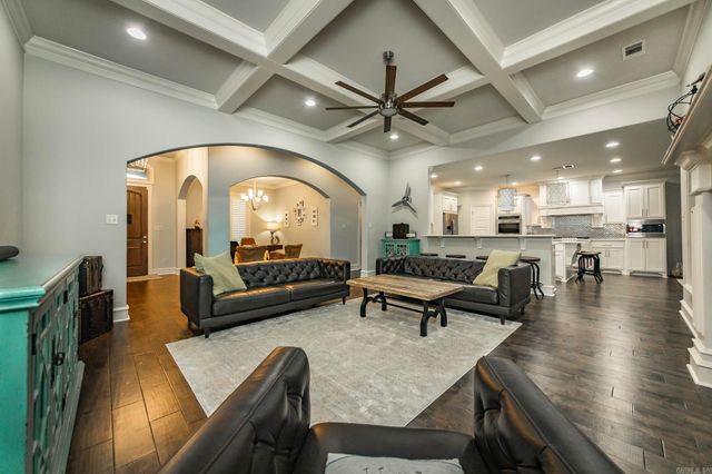 219 Miramar Blvd, Little Rock, AR 72223