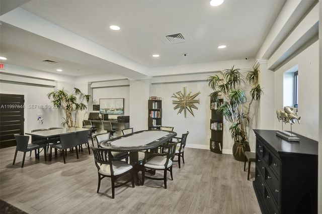 2501 S Ocean Dr 1105, Hollywood, FL 33019