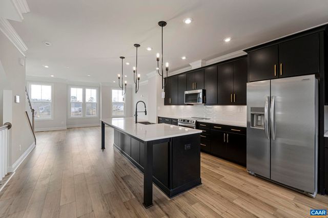 138 PARK RIDGE DR, Crozet, VA 22932