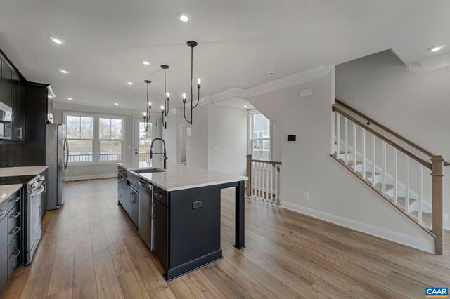 138 PARK RIDGE DR, Crozet, VA 22932