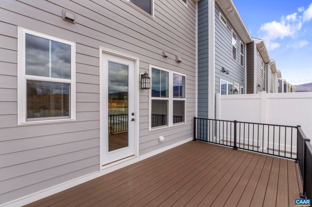 138 PARK RIDGE DR, Crozet, VA 22932