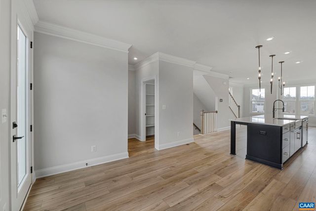 138 PARK RIDGE DR, Crozet, VA 22932