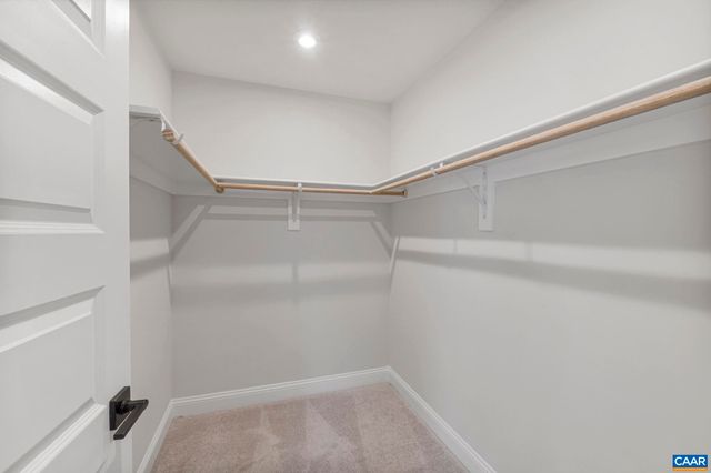 138 PARK RIDGE DR, Crozet, VA 22932