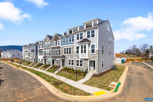 138 PARK RIDGE DR, Crozet, VA 22932