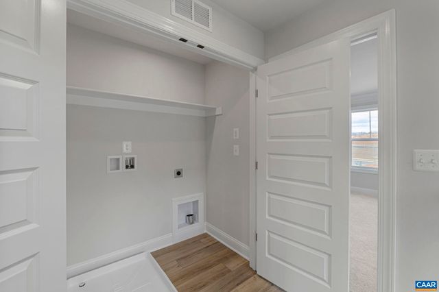 138 PARK RIDGE DR, Crozet, VA 22932