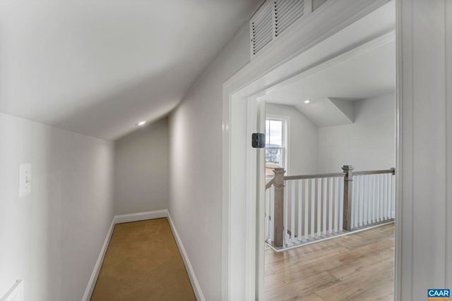 138 PARK RIDGE DR, Crozet, VA 22932