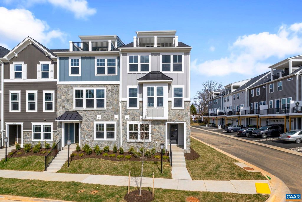 138 PARK RIDGE DR, Crozet, VA 22932