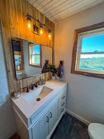 64 State Highway 215, Buffalo, MO 65622