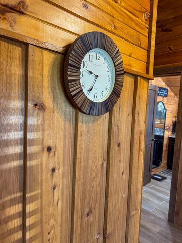 64 State Highway 215, Buffalo, MO 65622