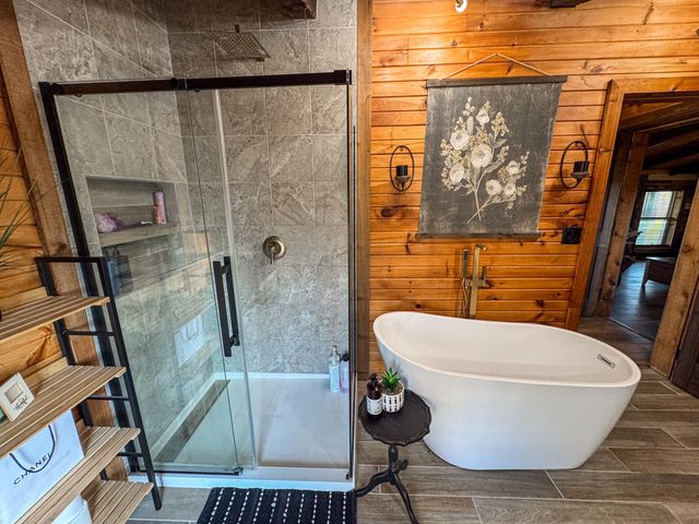 64 State Highway 215, Buffalo, MO 65622