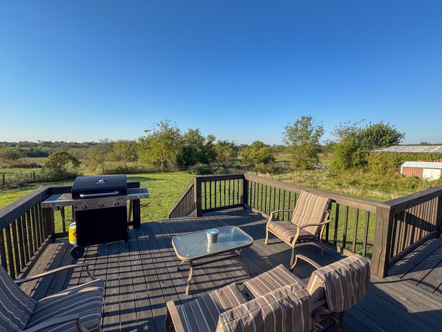 64 State Highway 215, Buffalo, MO 65622