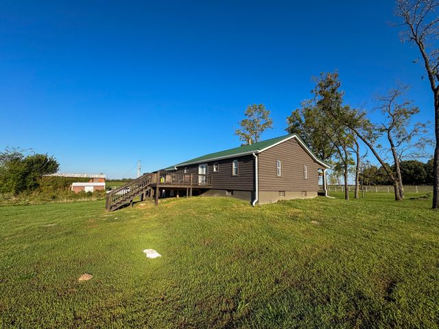 64 State Highway 215, Buffalo, MO 65622