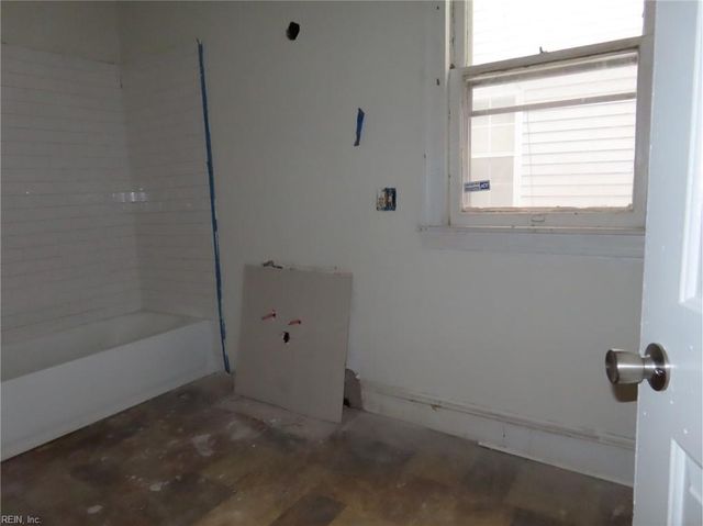 312 W 30th ST, Norfolk, VA 23508