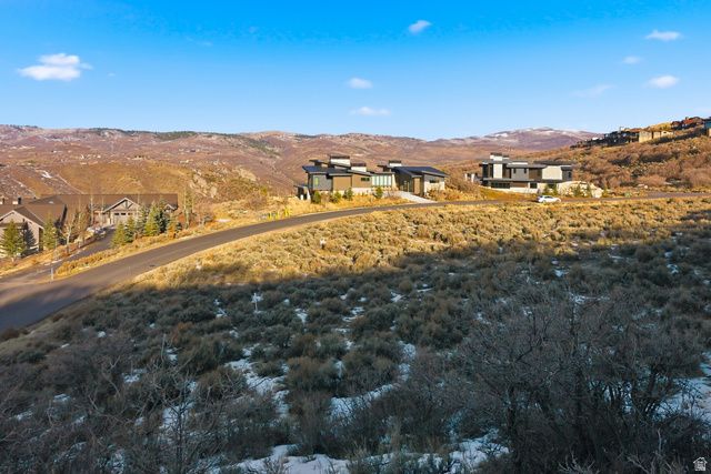 2562 E Canyon Gate Rd Unit 1, Park City, UT 84098