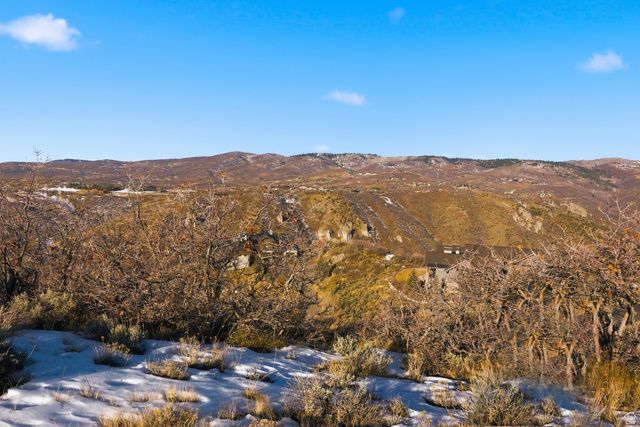 2562 E Canyon Gate Rd Unit 1, Park City, UT 84098