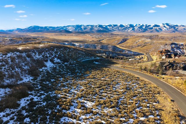 2562 E Canyon Gate Rd Unit 1, Park City, UT 84098