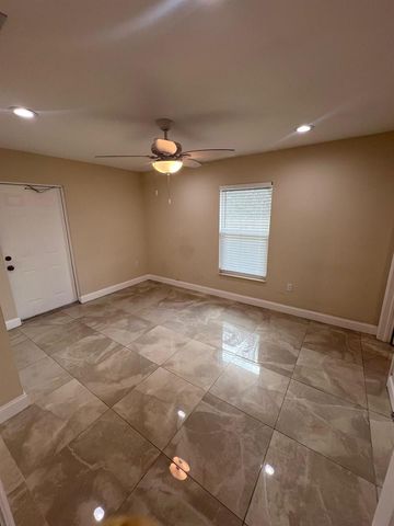 962 29th Street, West Palm Beach, FL 33407