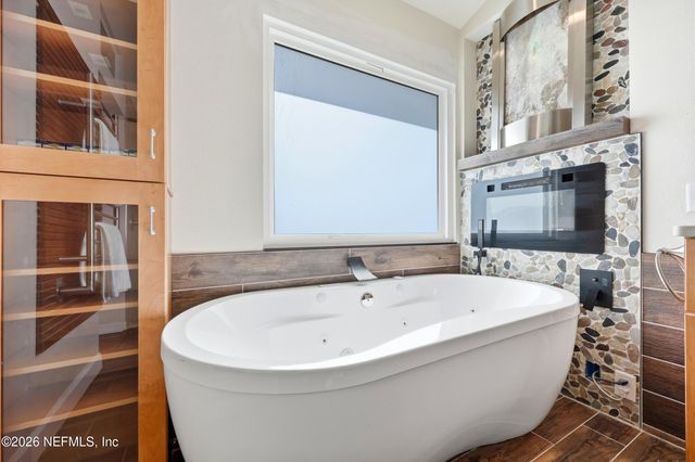 144 CROSSCOVE Circle, Ponte Vedra Beach, FL 32082