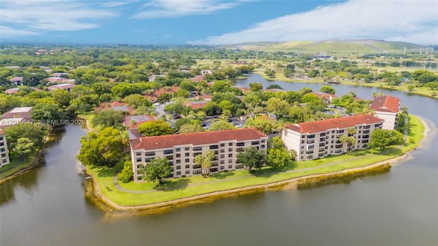 2768 Carambola Circle S 401, Coconut Creek, FL 33066