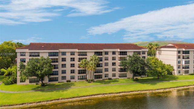 2768 Carambola Circle S 401, Coconut Creek, FL 33066