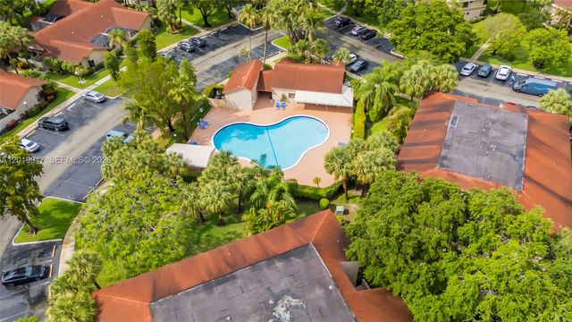 2768 Carambola Circle S 401, Coconut Creek, FL 33066