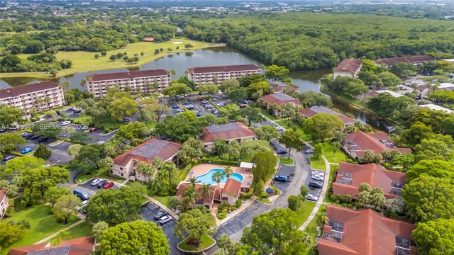 2768 Carambola Circle S 401, Coconut Creek, FL 33066