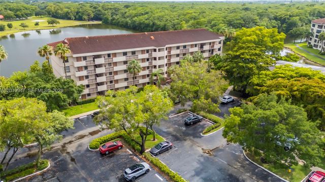 2768 Carambola Circle S 401, Coconut Creek, FL 33066