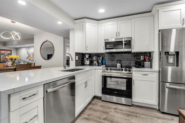 2768 Carambola Circle S 401, Coconut Creek, FL 33066