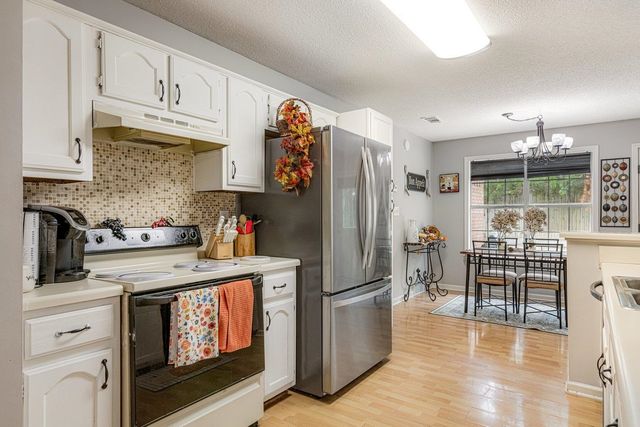 6339 FAIRWAY HILL CV, Bartlett, TN 38135