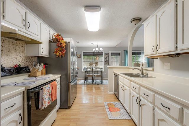 6339 FAIRWAY HILL CV, Bartlett, TN 38135