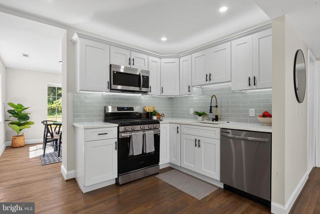 1014 CRAWFORD DR, Rockville, MD 20851