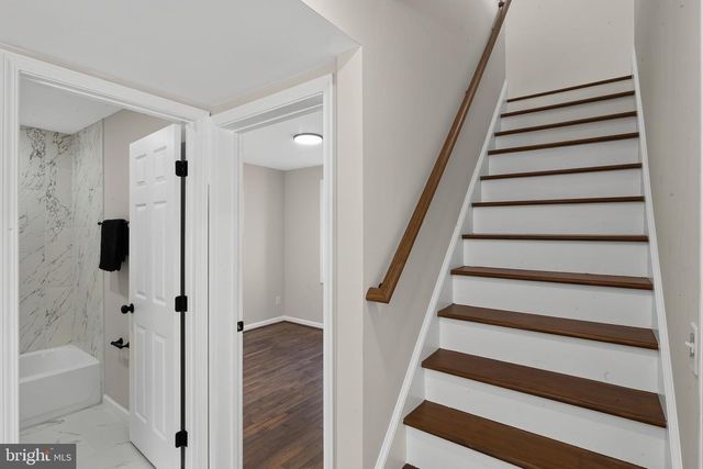 1014 CRAWFORD DR, Rockville, MD 20851