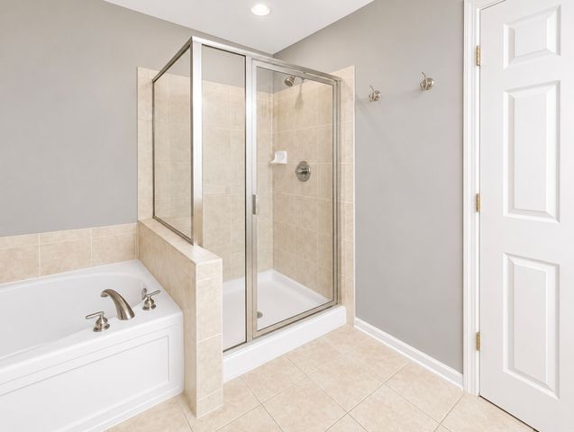 3131 SAGANASHKEE Lane, Naperville, IL 60564