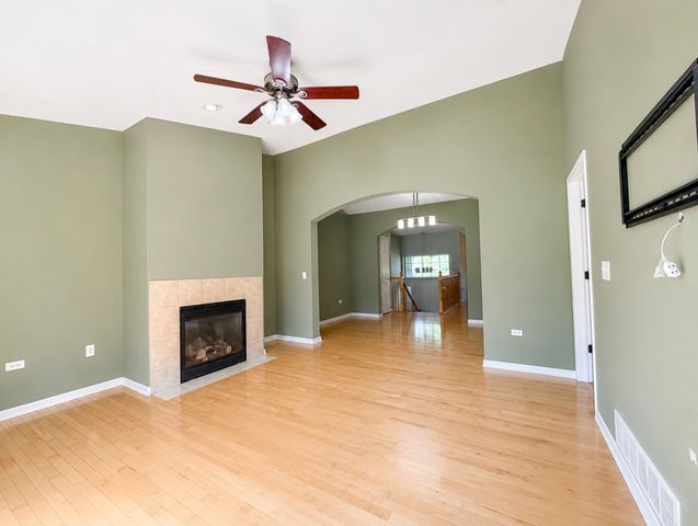 3131 SAGANASHKEE Lane, Naperville, IL 60564