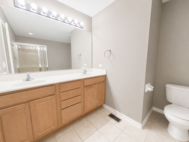 3131 SAGANASHKEE Lane, Naperville, IL 60564