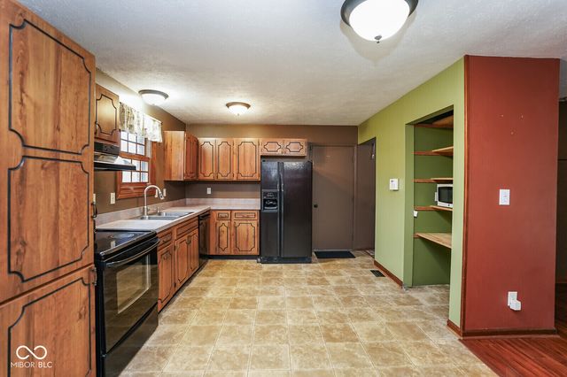 8517 August Drive, Indianapolis, IN 46239