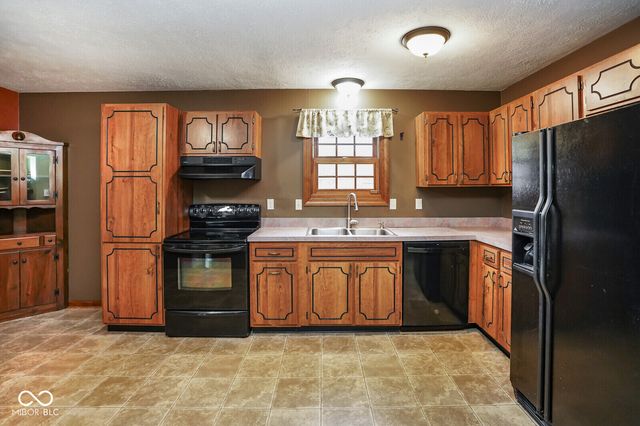 8517 August Drive, Indianapolis, IN 46239