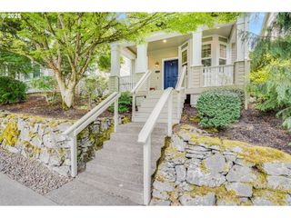 2522 Nw MILLER Rd 22, Portland, OR 97229