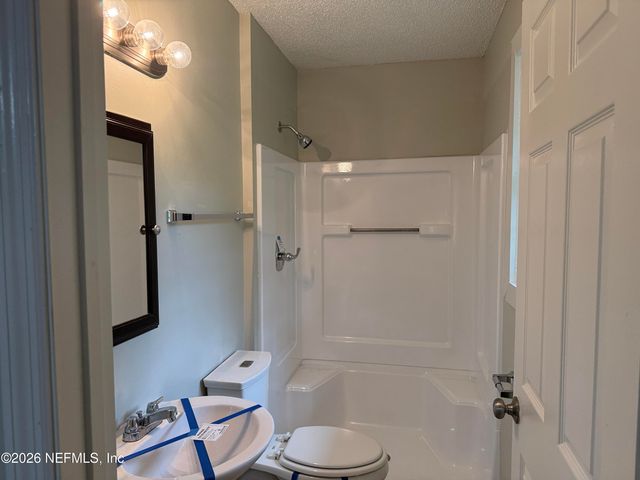6069 ADAMS Road, Macclenny, FL 32063