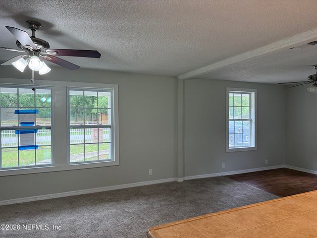 6069 ADAMS Road, Macclenny, FL 32063