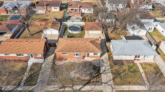 31141 Morgan Drive, Warren, MI 48088