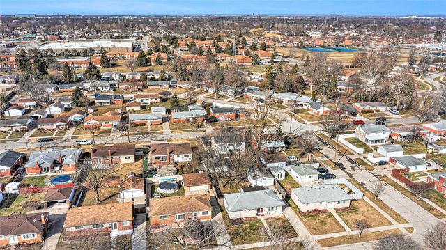 31141 Morgan Drive, Warren, MI 48088