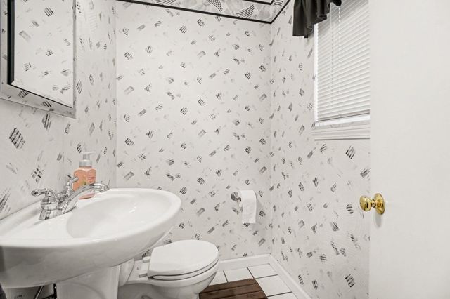 31141 Morgan Drive, Warren, MI 48088